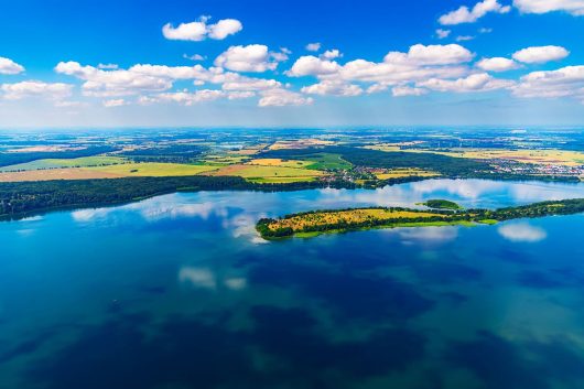 Über dem Schweriner Außensee