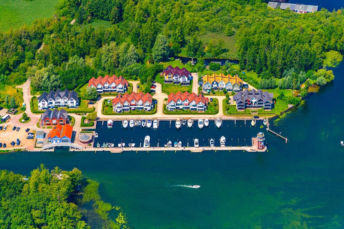 Hafendorf Plau am See von oben